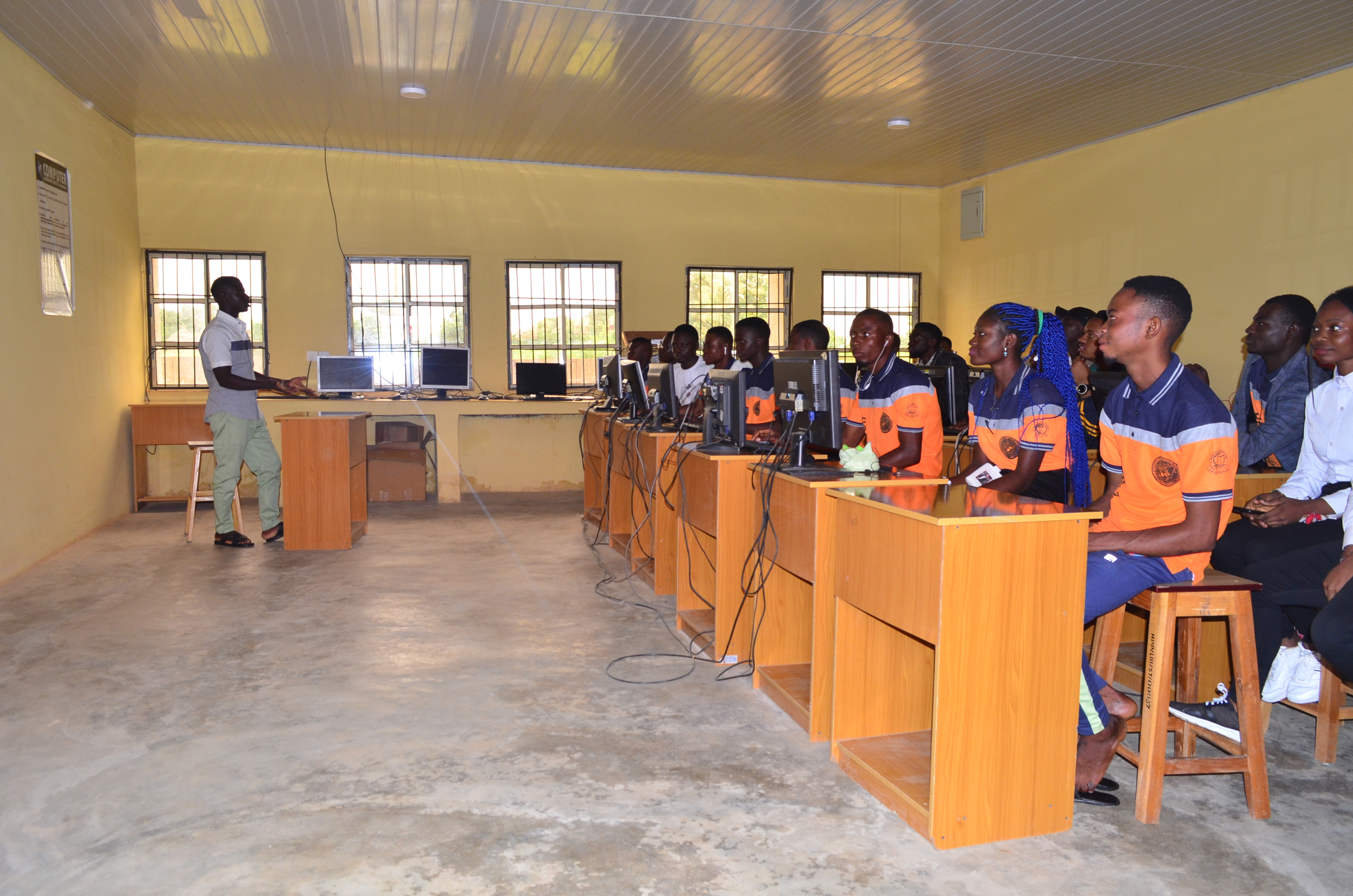 Management Science Students at Harry Pass Polytechnic