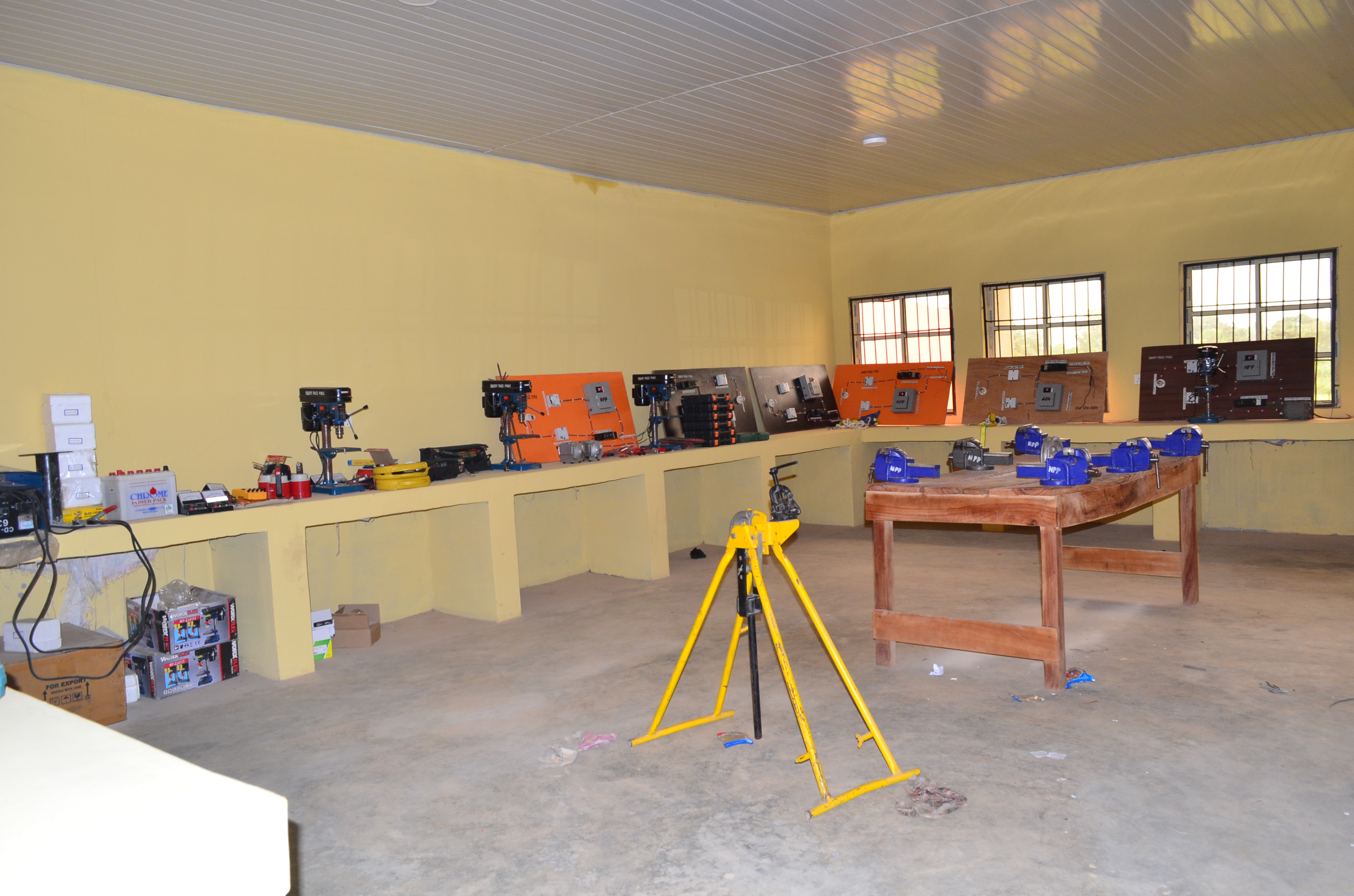 Harry Pass Polytechnic Power and Machine Lab